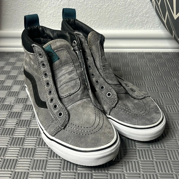 Vans Shoes - Vans Sk8-Hi MTE Tornado/Atlantic Womens 9.0